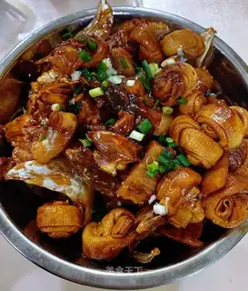 Fish head stew