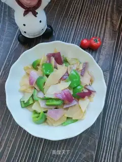 Pyramid chips