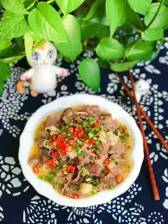 Sour soup, fat cow