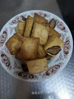 Tofu with mushrooms