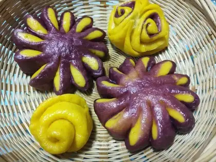 Flower buns