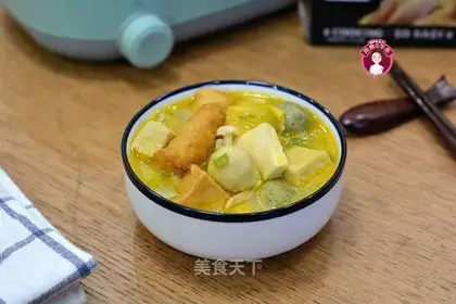 ♪ Golden gravy tofu fish balls ♪