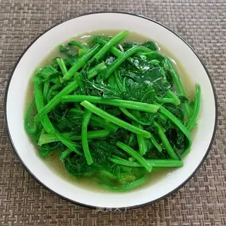 Piggy spinach