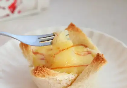 Cheese corn toast