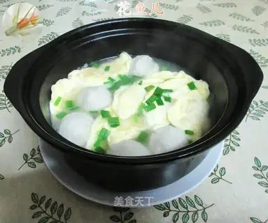 Squidball egg soup