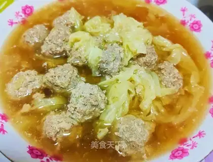 Lamb cabbage bellow soup