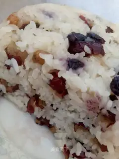 Red-tree rice cake