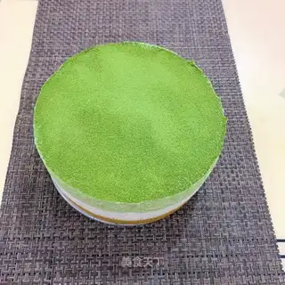 Tea yogurt mousse cake