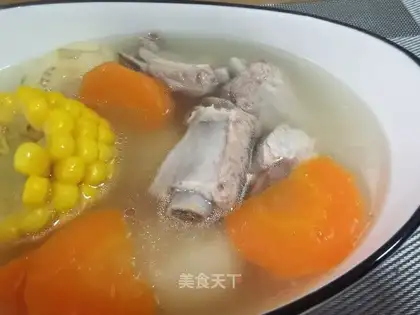 Carrot horse-toe corn bouquet soup