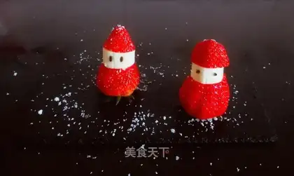 Strawberry Banana Santa