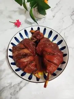 Chicken-legged chicken claws