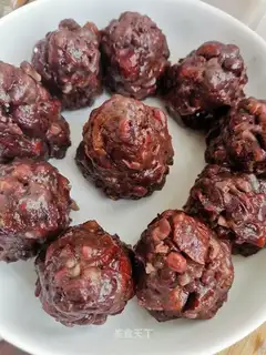 Sticky bean buns