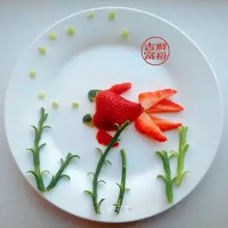Strawberry garlic fish