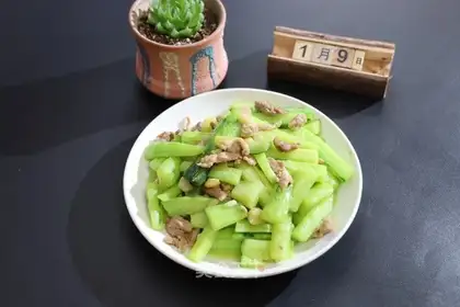 Meatloaf cucumber