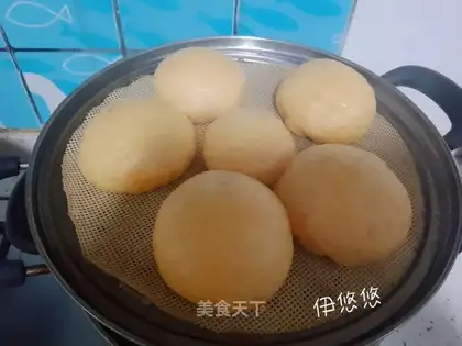 Carrot buns
