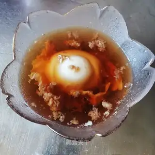 Red sugar and egg stew