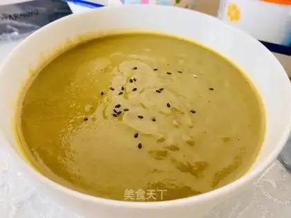 A bowl of hot porridge