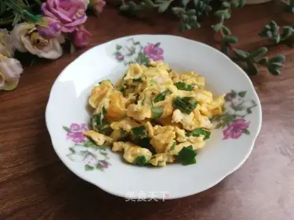 Garlic fried eggs