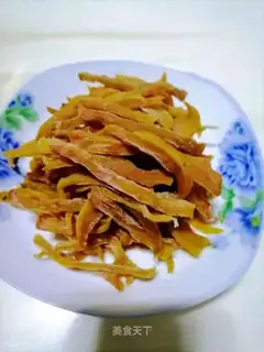 Homemade red potato dry