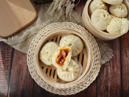 Orléans chicken buns