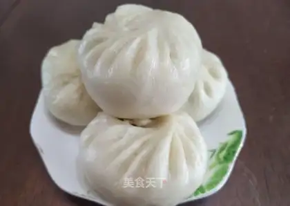Horse gravy buns