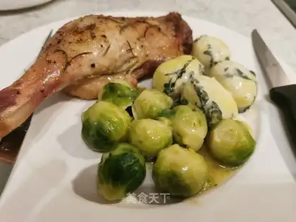 Grange with rosemary duck leg