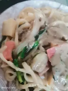 Homemade spicy noodles