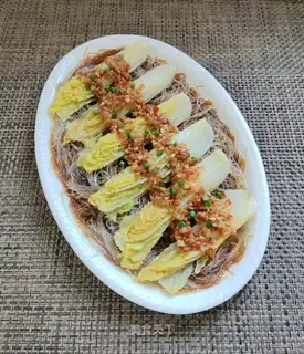 Garlic fans steaming doll food