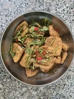 A simple version of fried tofu
