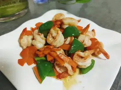 Carrot pepper shrimp balls