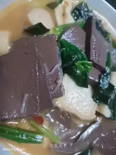 Duck blood fan soup