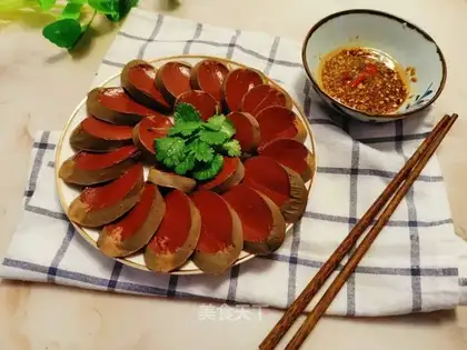 Garlic blood intestines