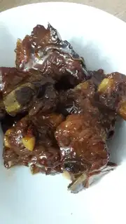 Rotten fork on ribs
