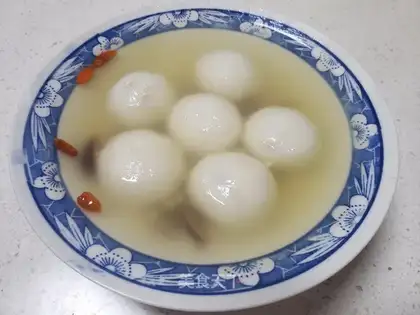 Iced rice and soup