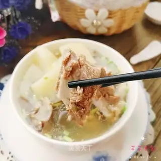 Bone radish soup