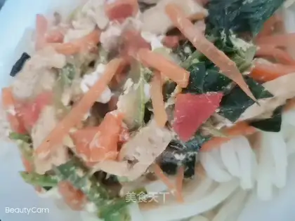 Five colours to saloon noodles