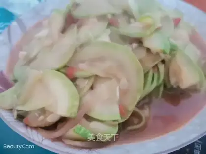 Tomatoes are fried