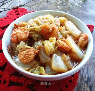 Shrimp cooking cabbage