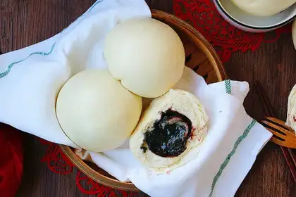 Soup-flowing sand buns