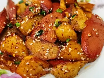 Spud ham sausages