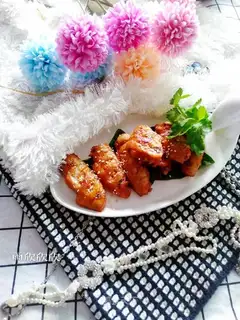 Honey chicken wings