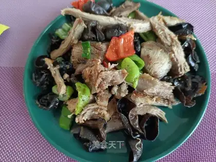 A roasted lamb
