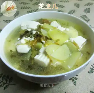 Pickles, potatoes, tofu soup