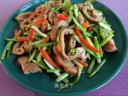 Garlic and intestines