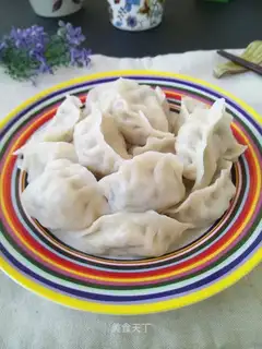 Chicken cabbage dumpling