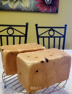 raisin egg cream toast