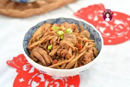 Chicken stew mushrooms