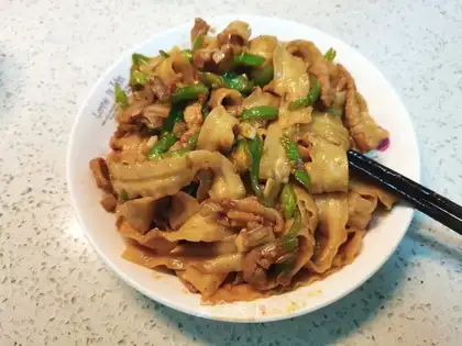 Pepper sauce noodles
