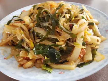 Cabbage with sea ribbons