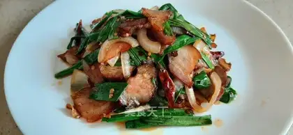 Garlic meat